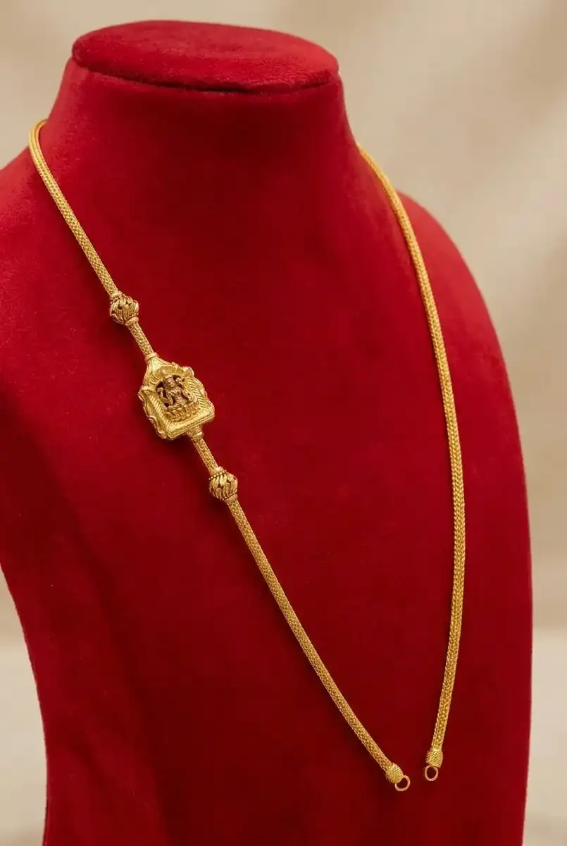 Traditional Gold Lakshmi Mugappu Chain